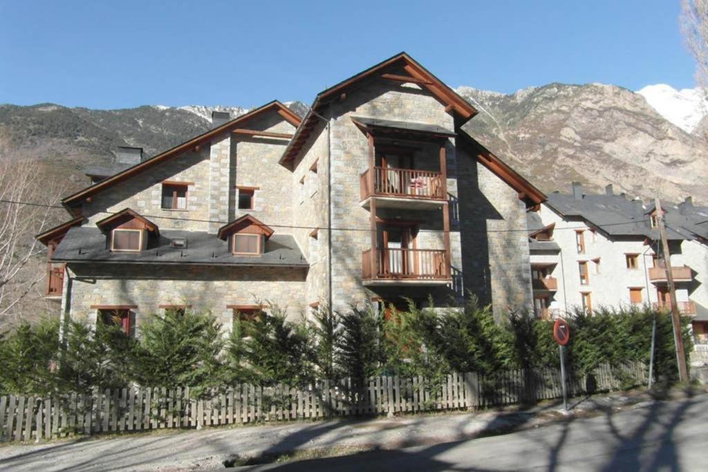 Duplex Con Vistas En Benasque Apartamento Exterior foto
